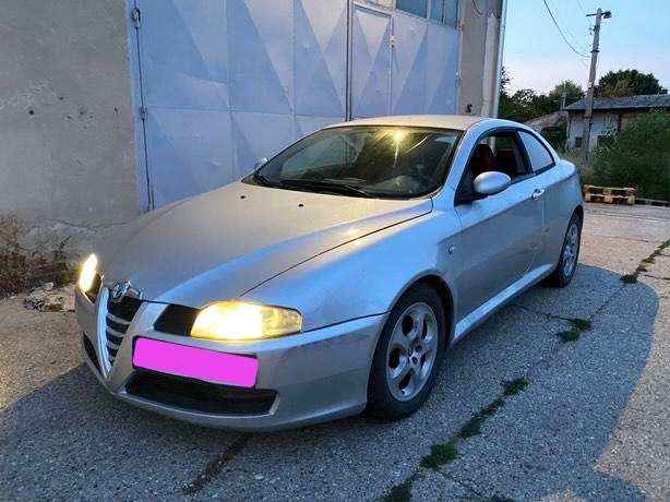 predám Alfa Romeo GT na súčiastky