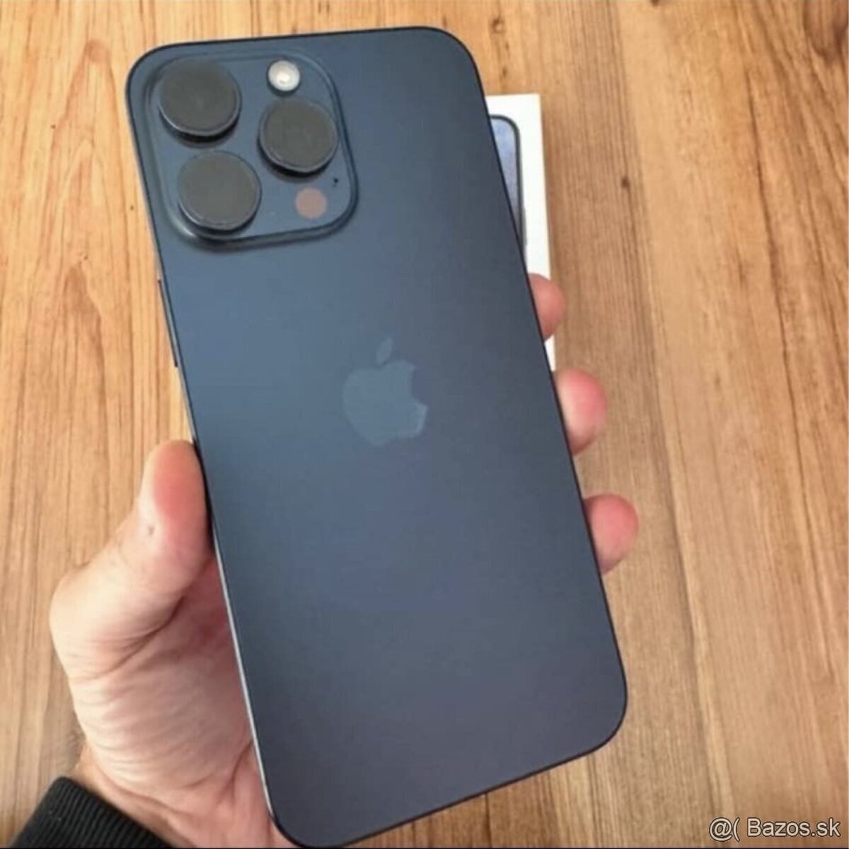 iPhone 15 pro 256gb