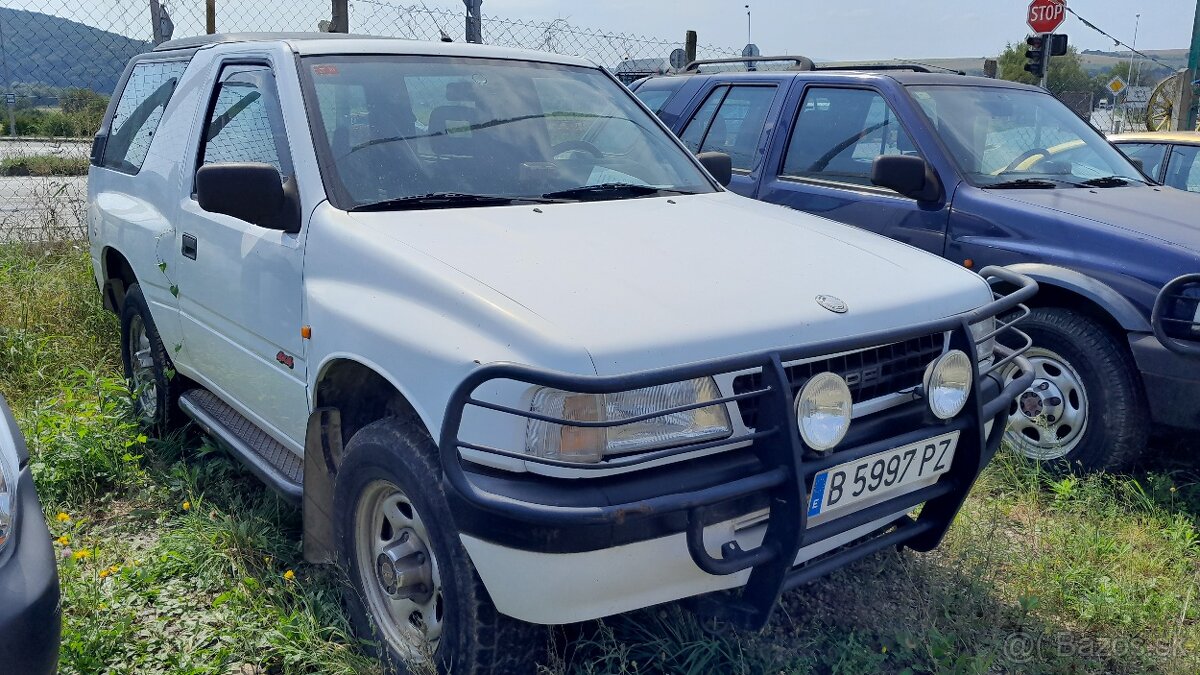 Opel Frontera 2.8 td isuzu motor  bez  Korozie,španiel