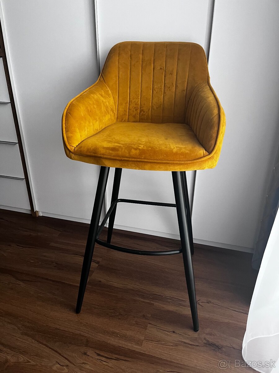 2 ks- Dizajnová barová stolička Esmeralda horčicový zamat