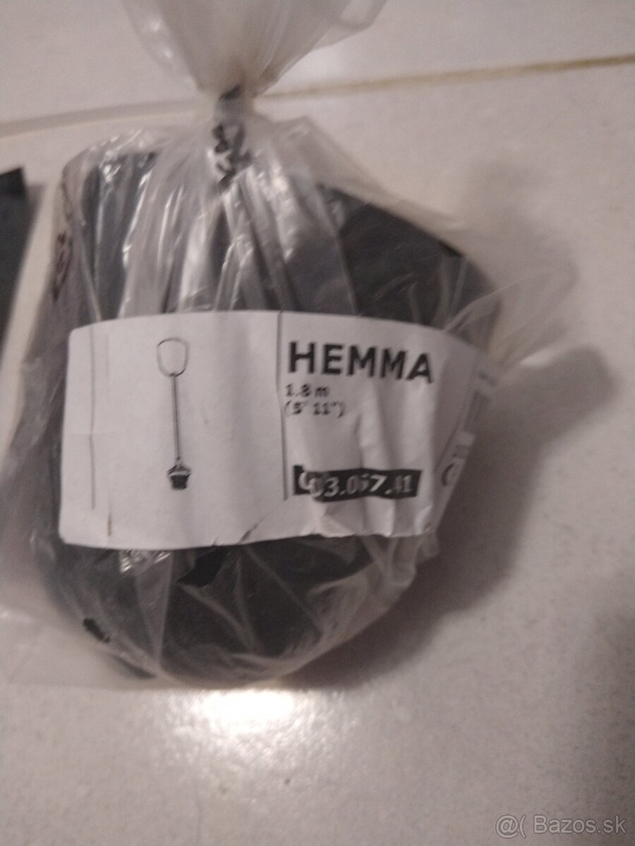 IKEA lampa a zámok do šuflíka