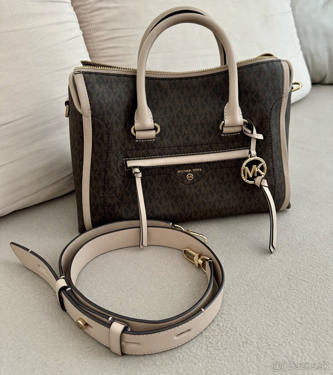 Michael Kors Carine Medium satchel