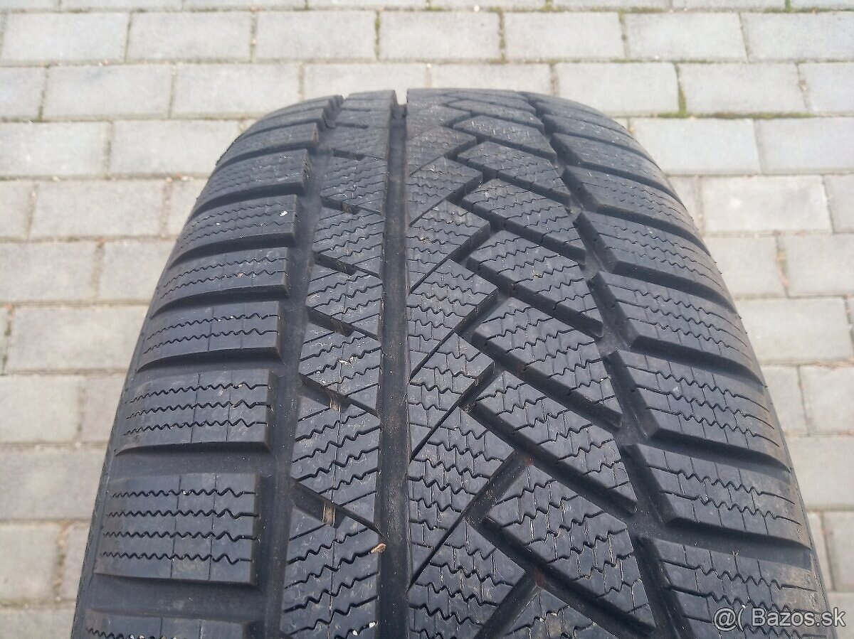 Zimné pneu Continental WinterContact TS850P 255/40 R20 XL