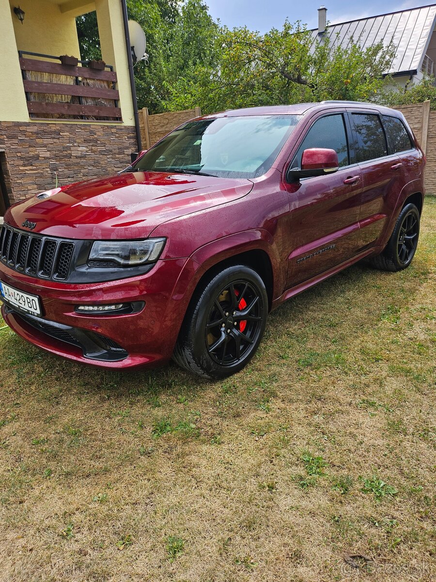 Jeep grand cherokee srt8