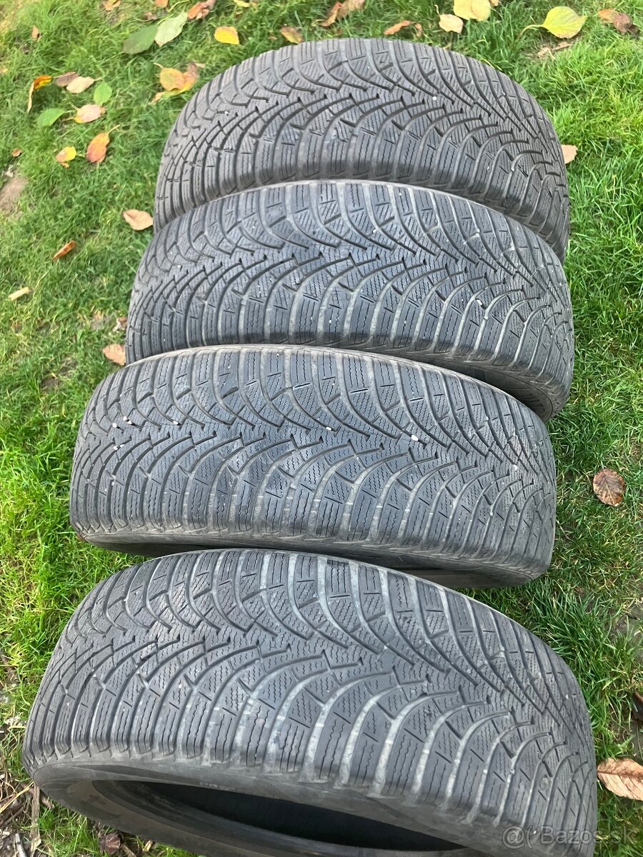 ❄️ 205/55 R16 goodyear