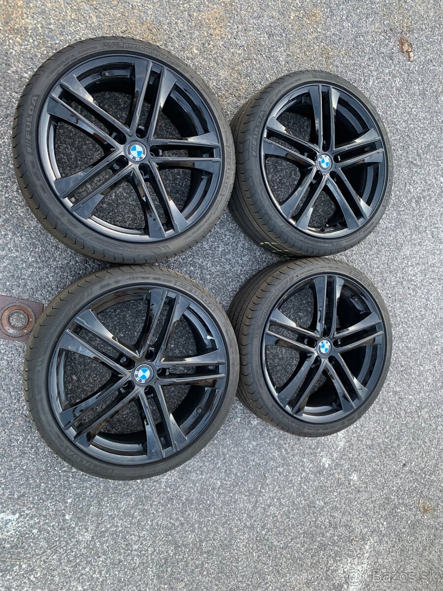 BMW,Skoda,SEAT,Audi,Mercedes 235/35R19