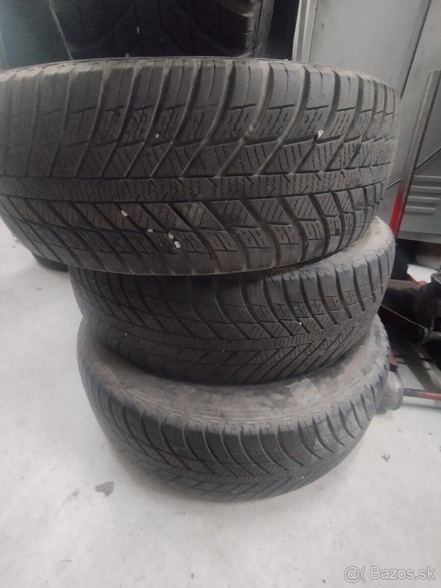 Nexen celoročná 225/65r17