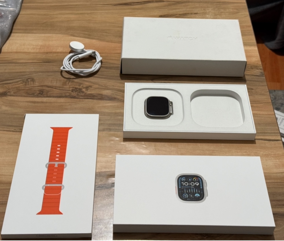 Predám Apple Watch Ultra 2 49mm Stav Nových Hodiniek