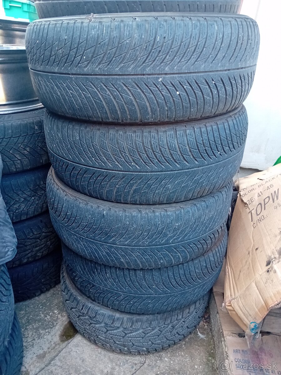 235/50 r19 4kusy michelin zimne