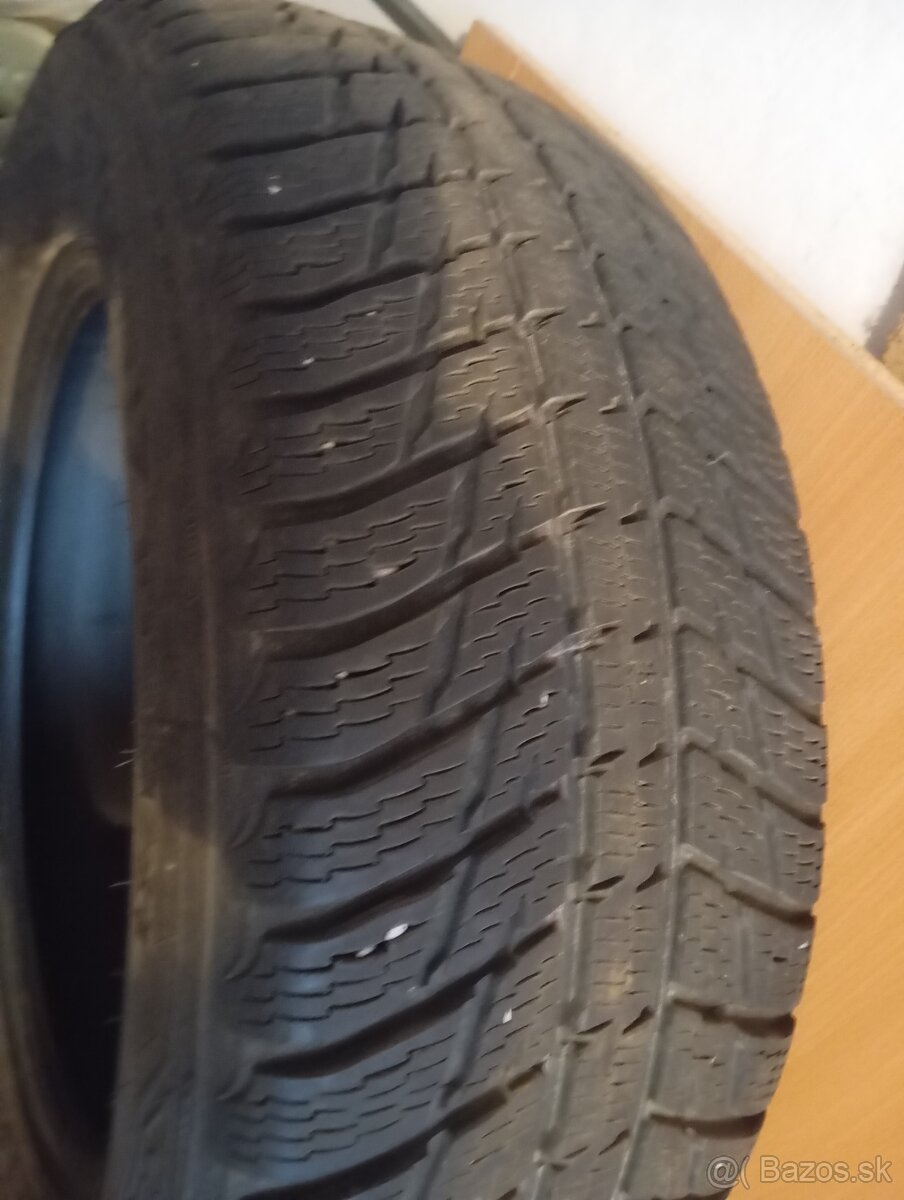 Predám pneumatiky 225/60r17 zimné