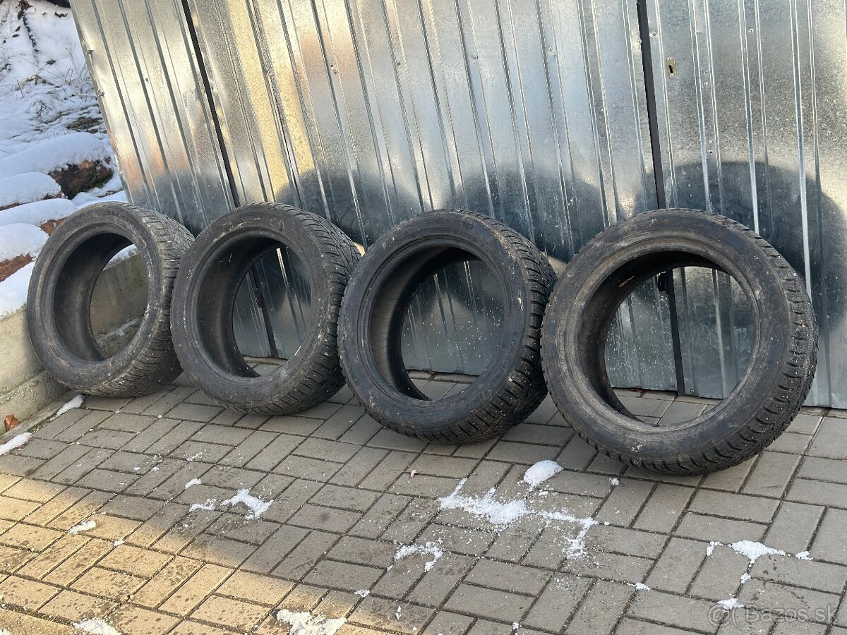 225/50 r17 zimne pneu z hrotmi