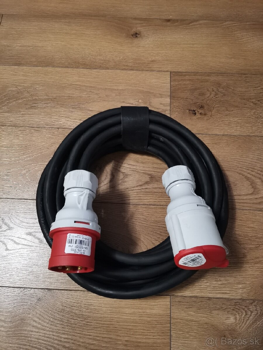 Predlzovaci kabel 400v 32A 10m