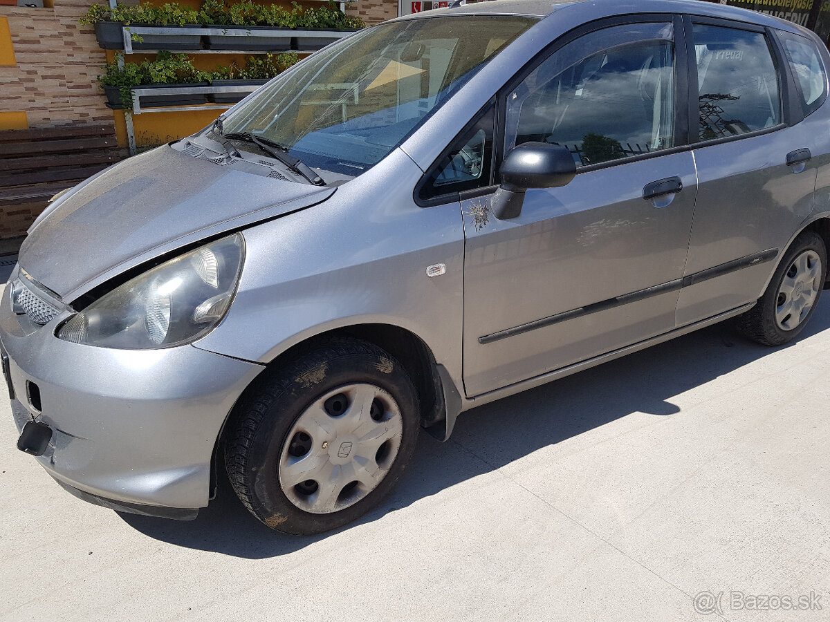 HONDA JAZZ  1,2B  57KW  RV.2007