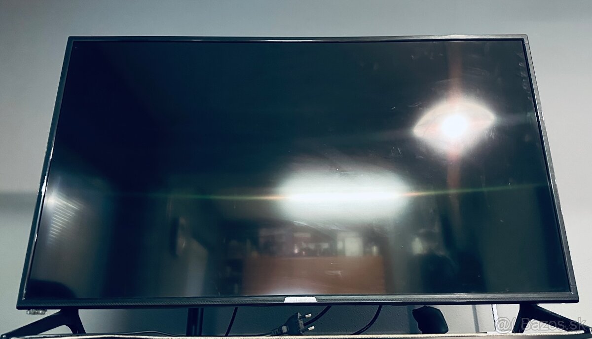 SMART TV znacky METZ 40 palcova uhlopriecka