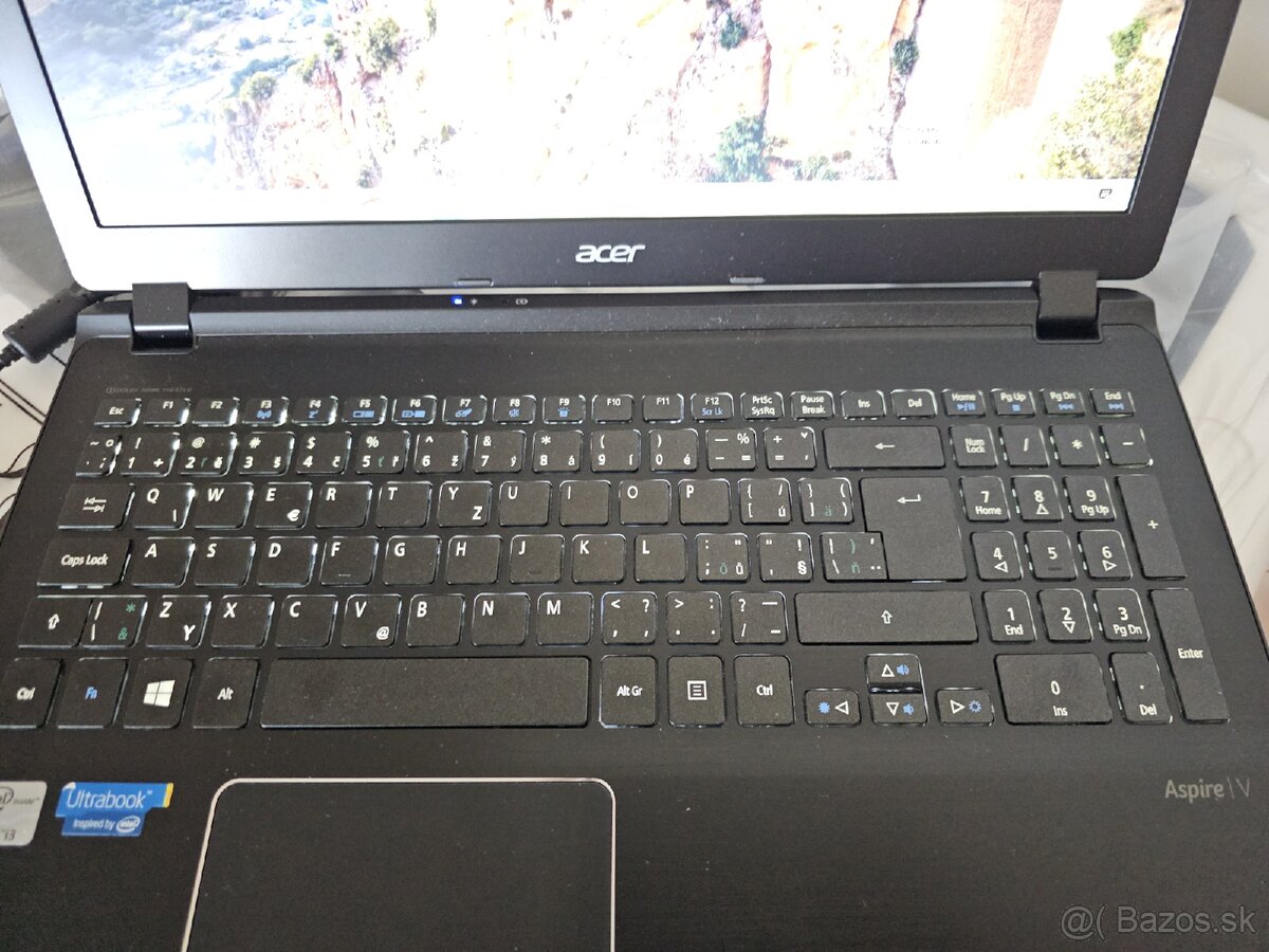 Notebook Acer Aspire V7