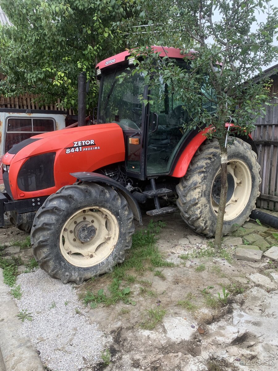 Predam zetor 8441 proxima