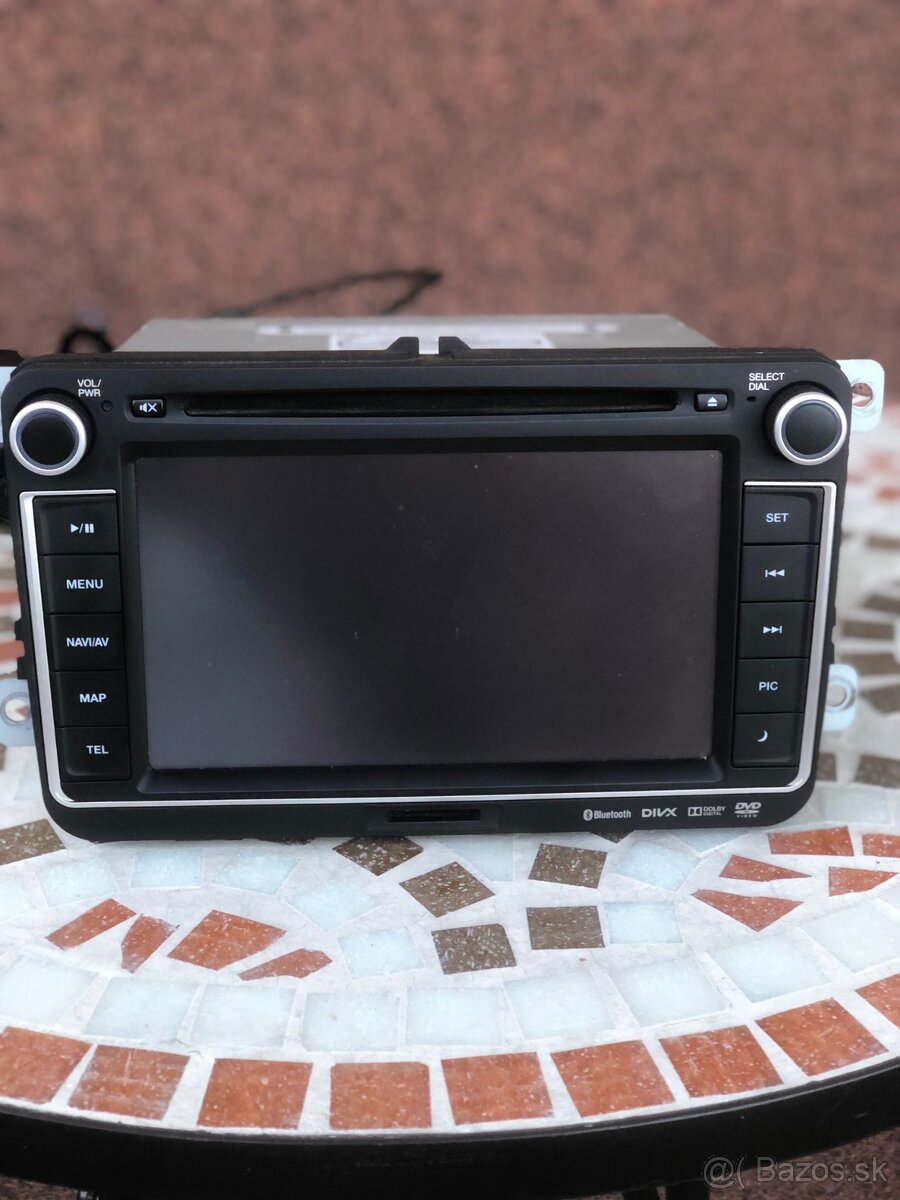 Radio Clarion NX403EV