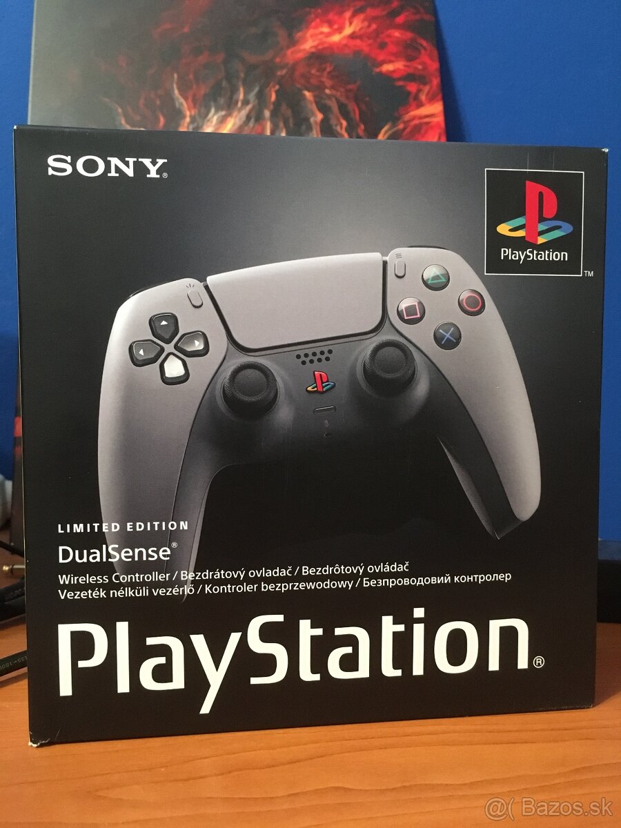 Dualsense 30th anniversary PS5