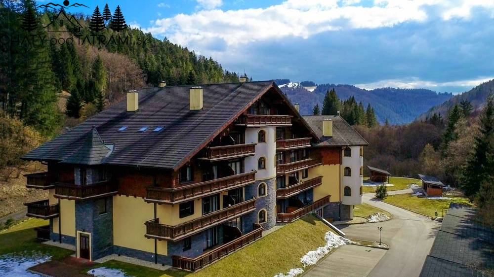 2i apartmán s krbom a garážou Tále Nízke Tatry