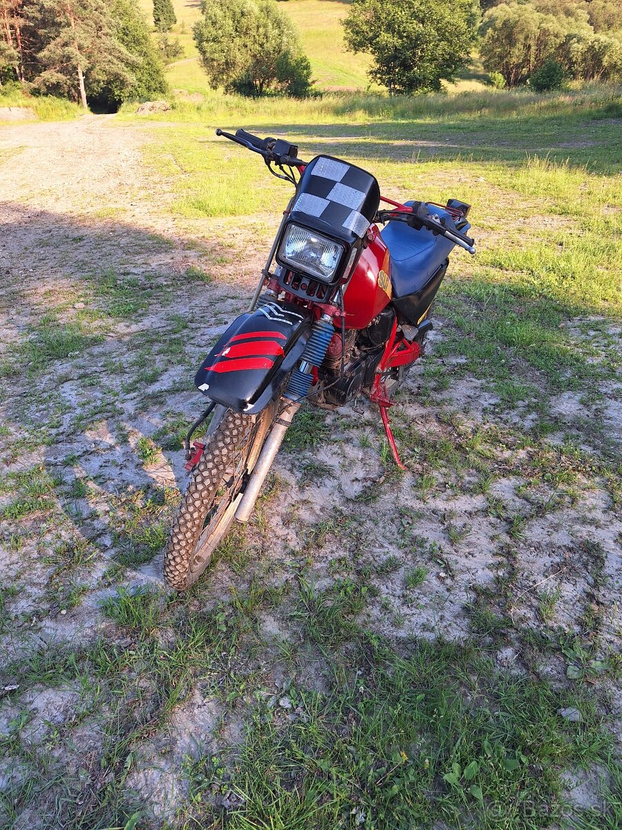 suzuki 125