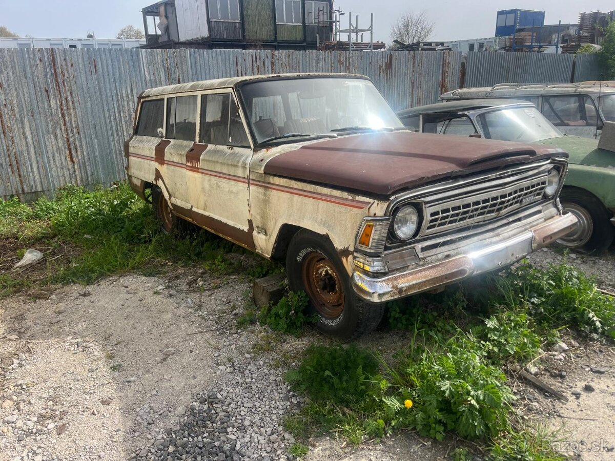 Jeep Wagoneer na suciastky