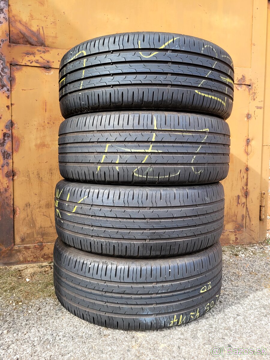 205/40 R17 Continental