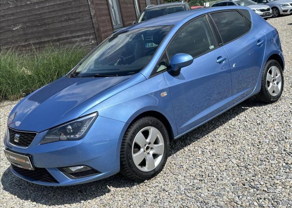 Seat Ibiza 1,2 TSI NAVI, XENONY, LED 63kW benzín manuál