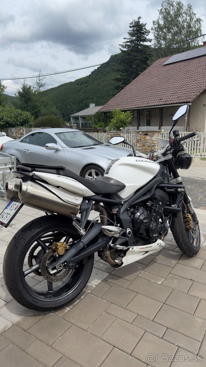 Triumph street triple 675 R