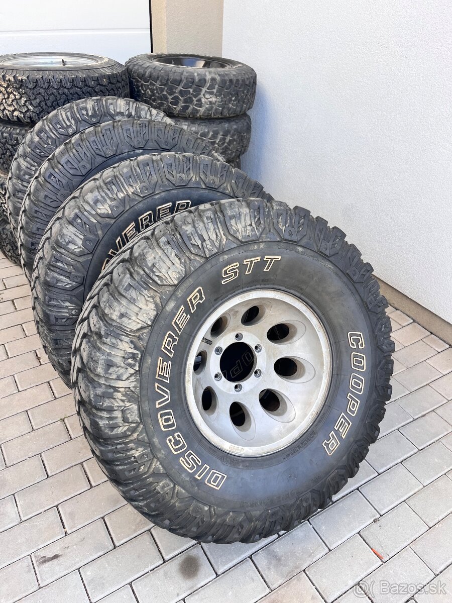 35x12,5 r15  discover  cooper STT