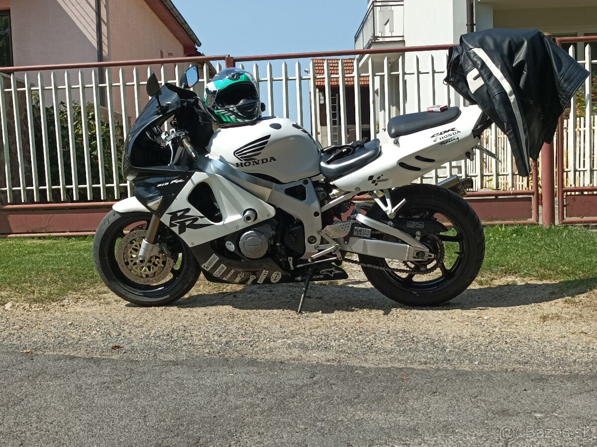 Honda CBR 900 RR