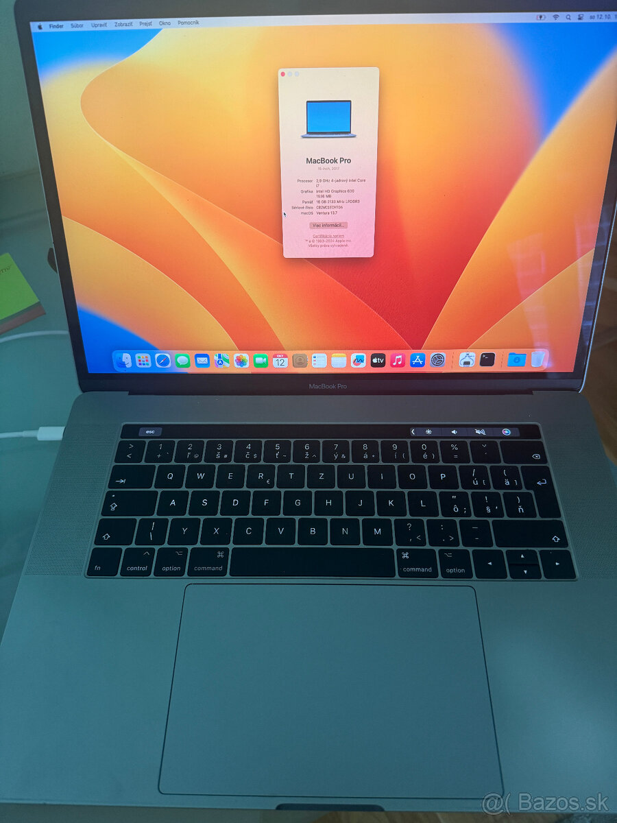 Macbook pro 15" 2017 i7 , 512GB SSD, 16GB