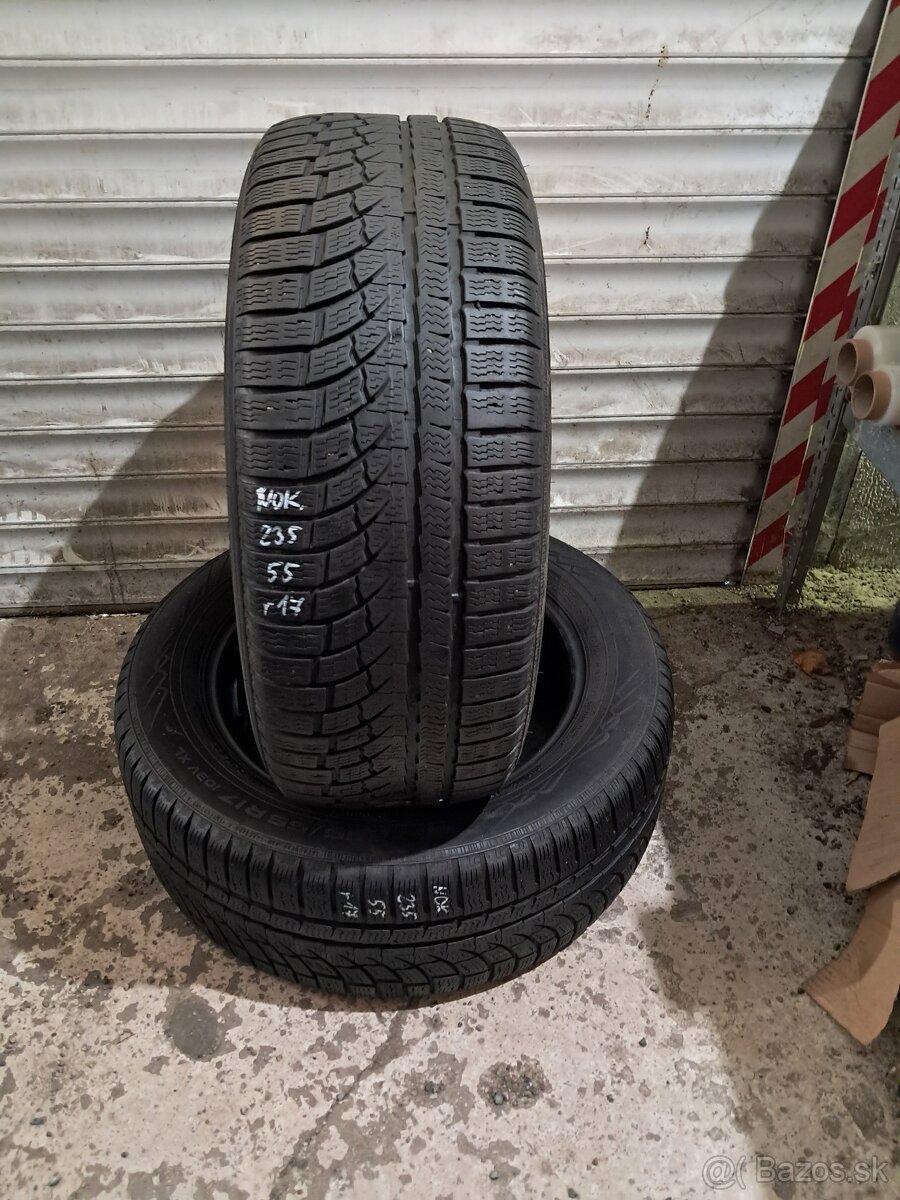 Nokian zimné 235/55/R17