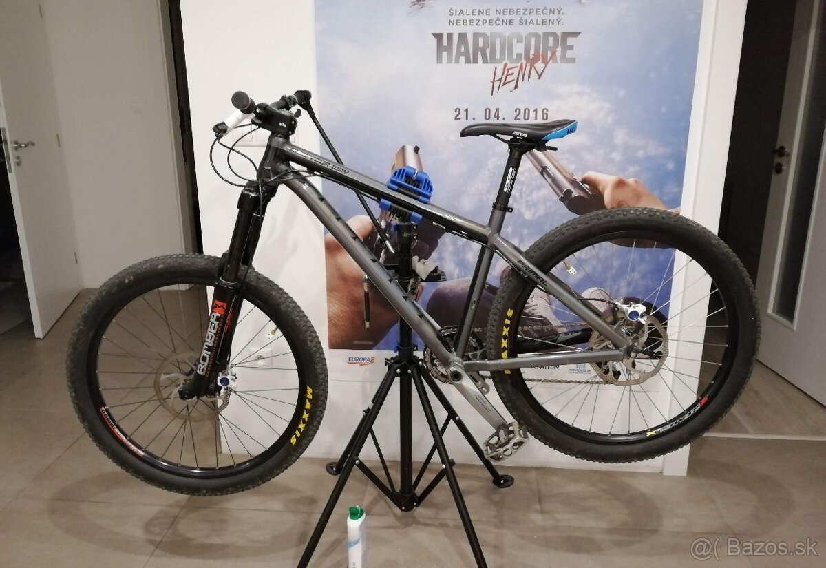 Dartmoor PRIMAL 2015 / M / petrol / 26, 27.5'