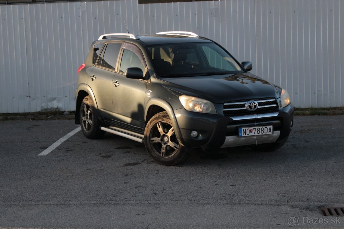 Toyota RAV4 2.2 D-4D 180 X