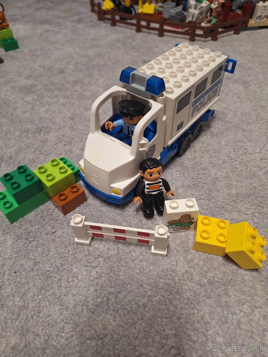 Lego duplo policajná dodávka