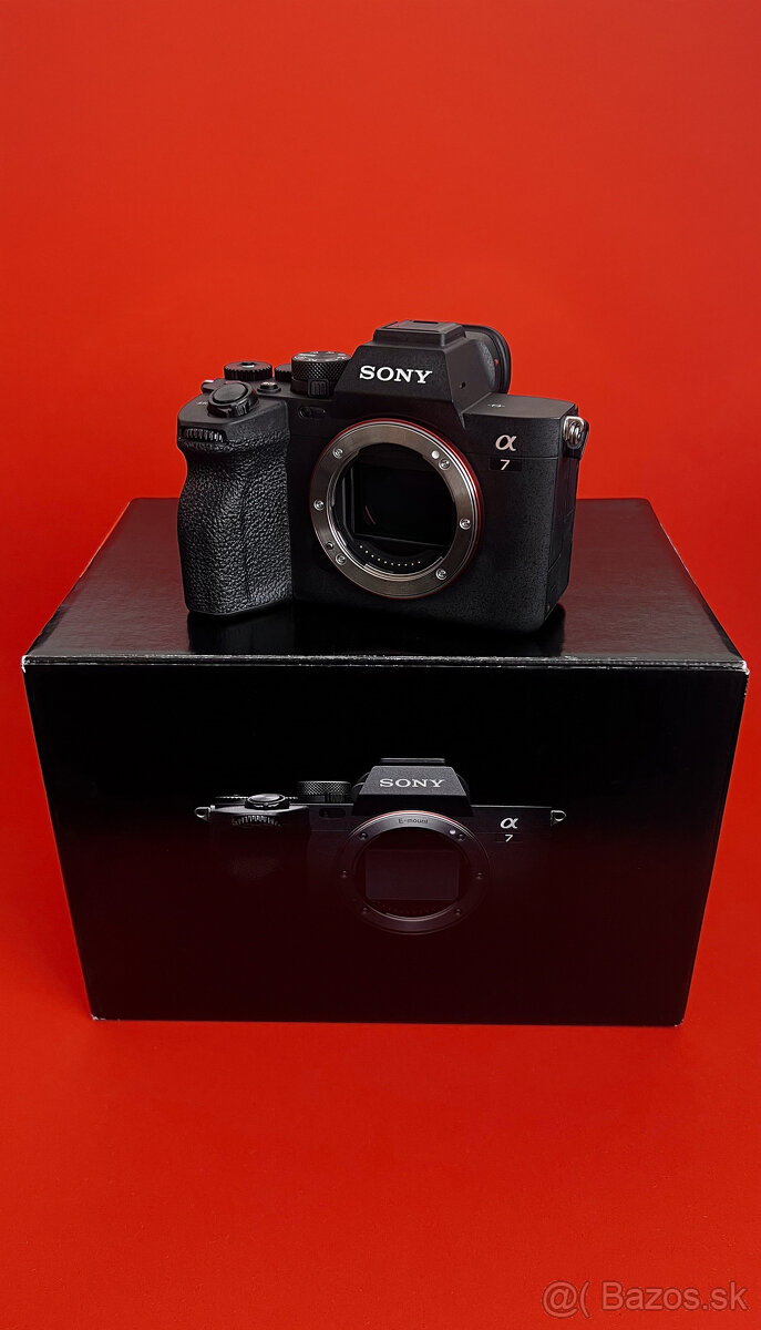 Sony Alpha A7 IV + objektívy a príslušenstvo – TOP stav