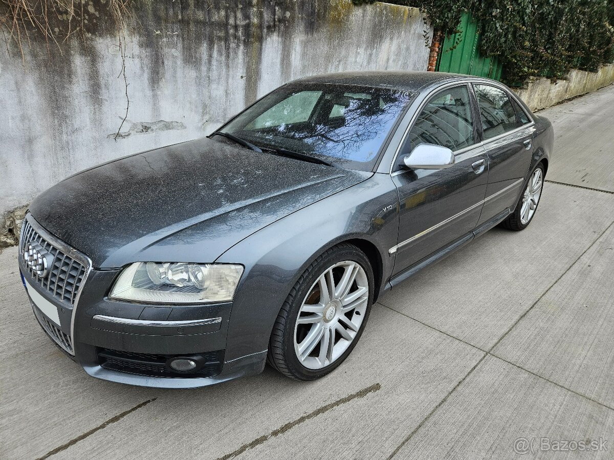 Audi S8 5.2I V10 quattro tiptronic 450PS