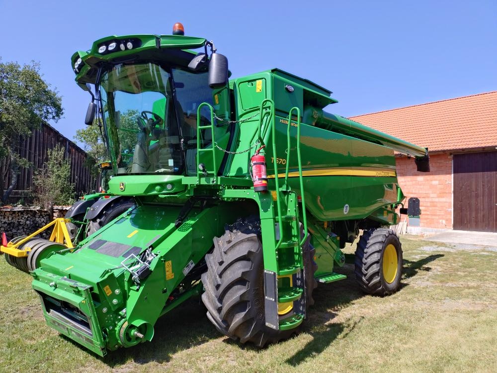 Kombajn John Deere T670i HM