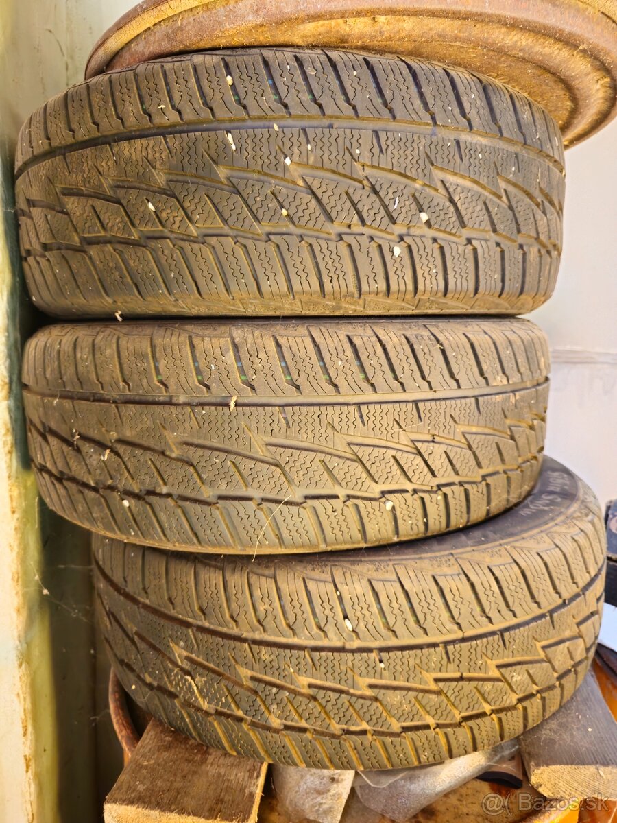 Zimná sada 205/60 R16