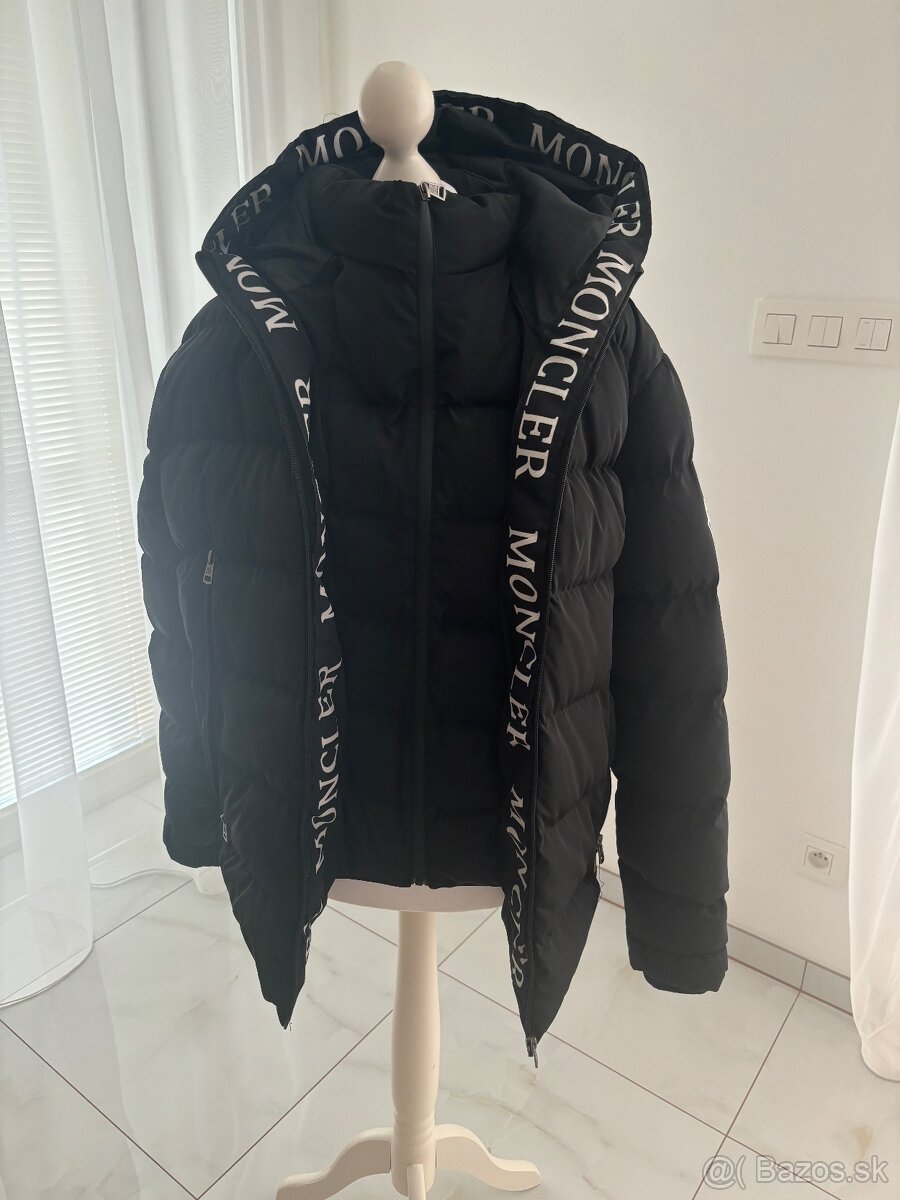 Moncler zimná bunda