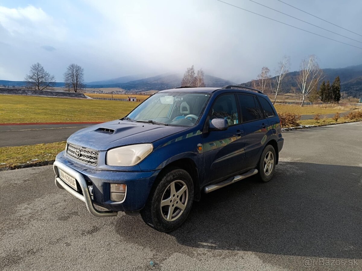 Predam toyotu rav 4