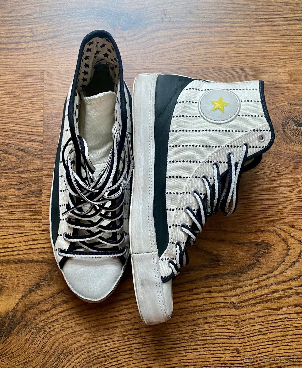 CONVERSE 38