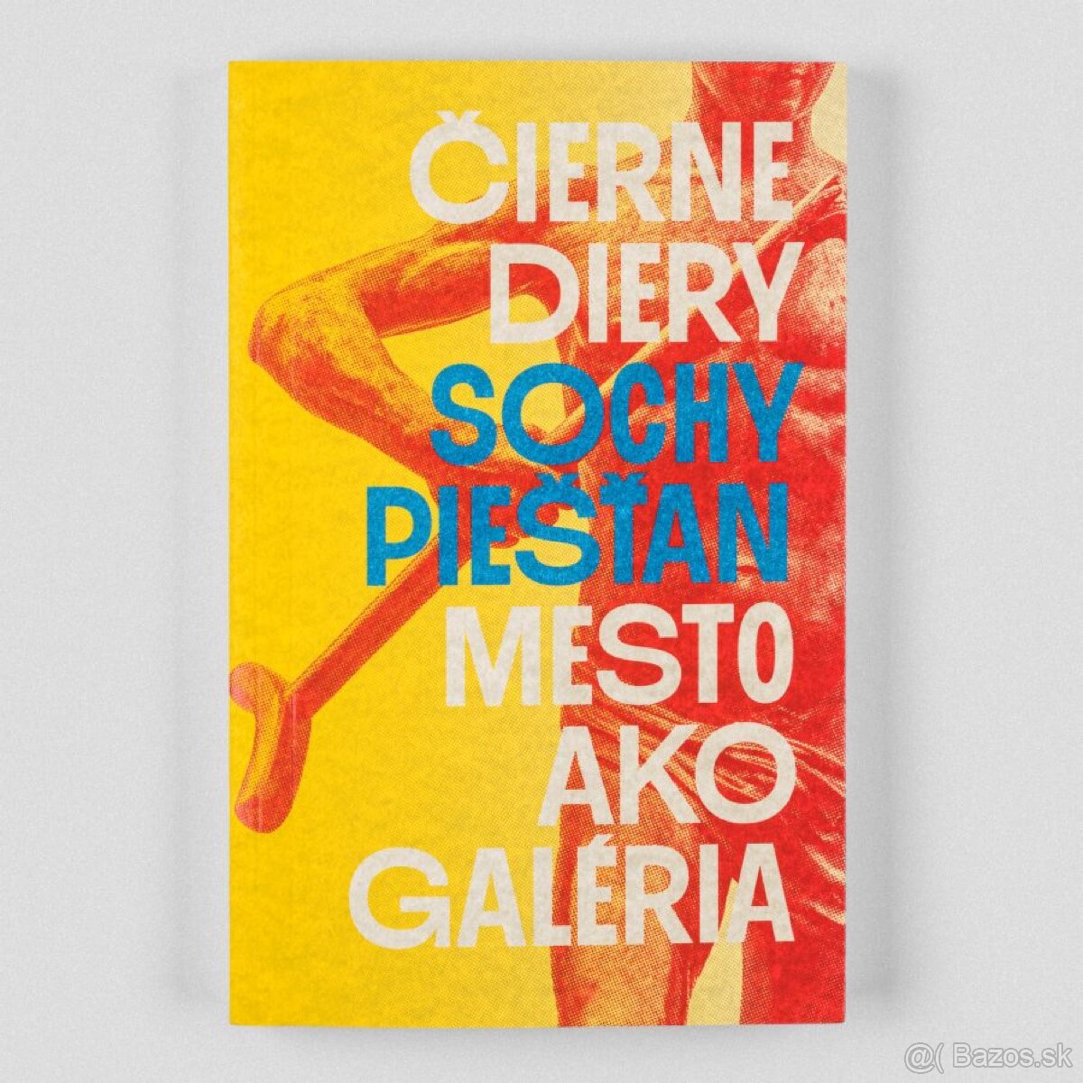 Čierne diery Sochy Piešťan: Mesto ako galéria