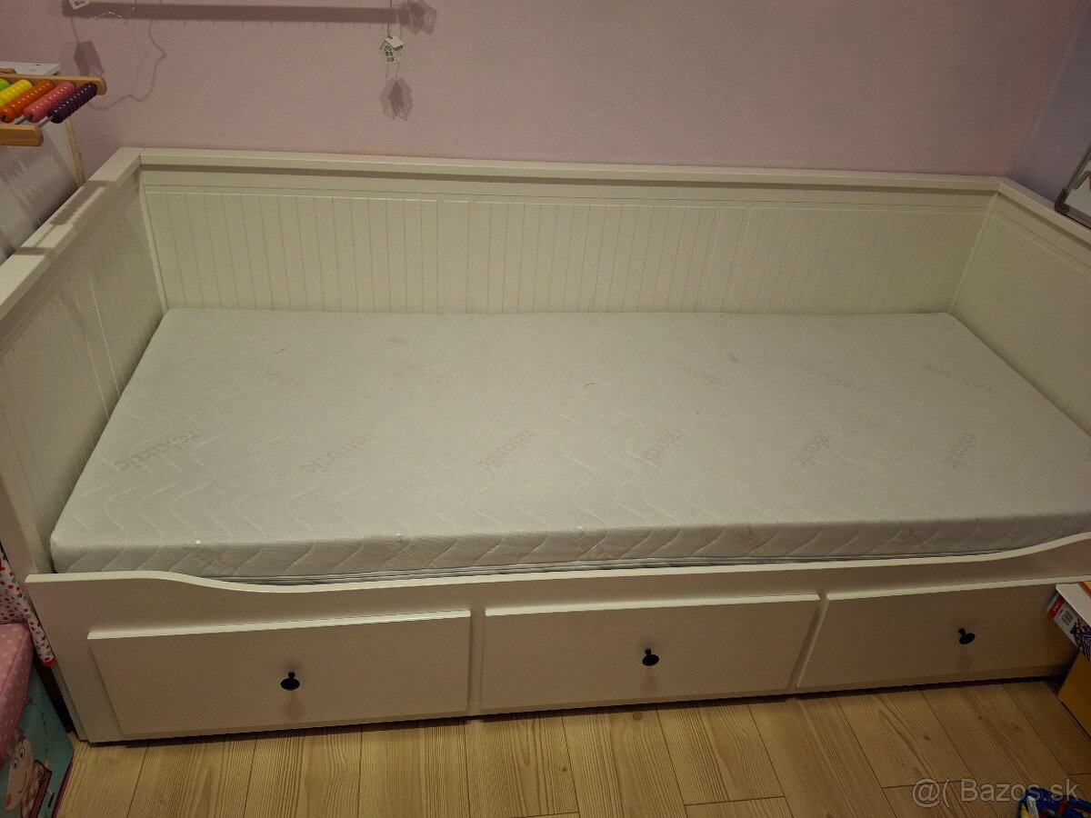 Ikea Postel s matracom