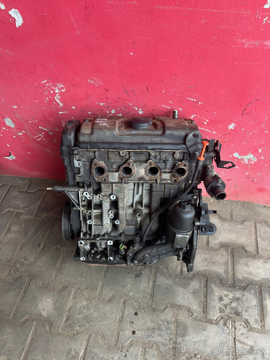 Motor 1,4 8V KFW 55KW Peugeot 206 307 Partner