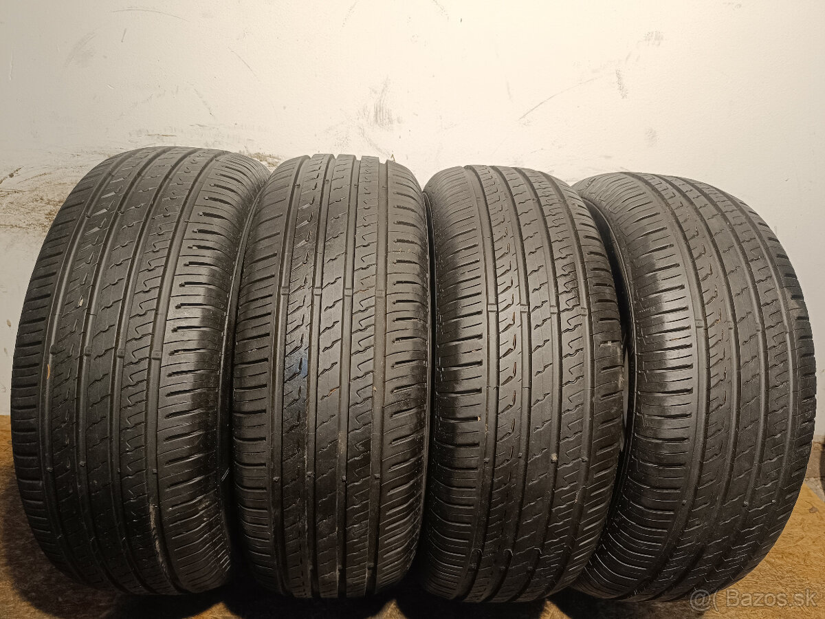 255/65 R16 Letné pneumatiky Barum Bravuris 4 kusy