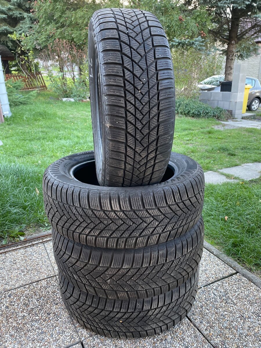 Predám zimné Matador Nordicca 205/55 R16