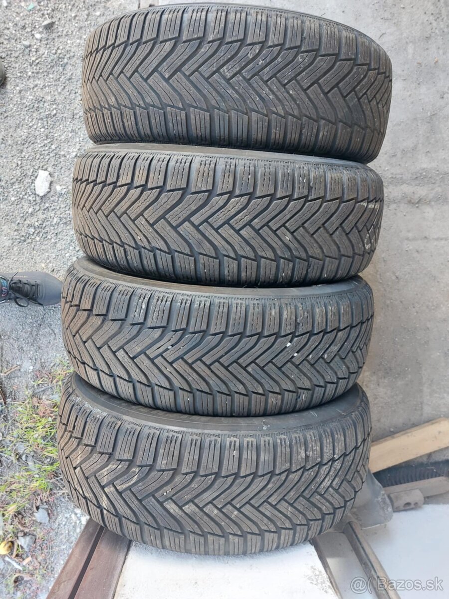 205/55 R16