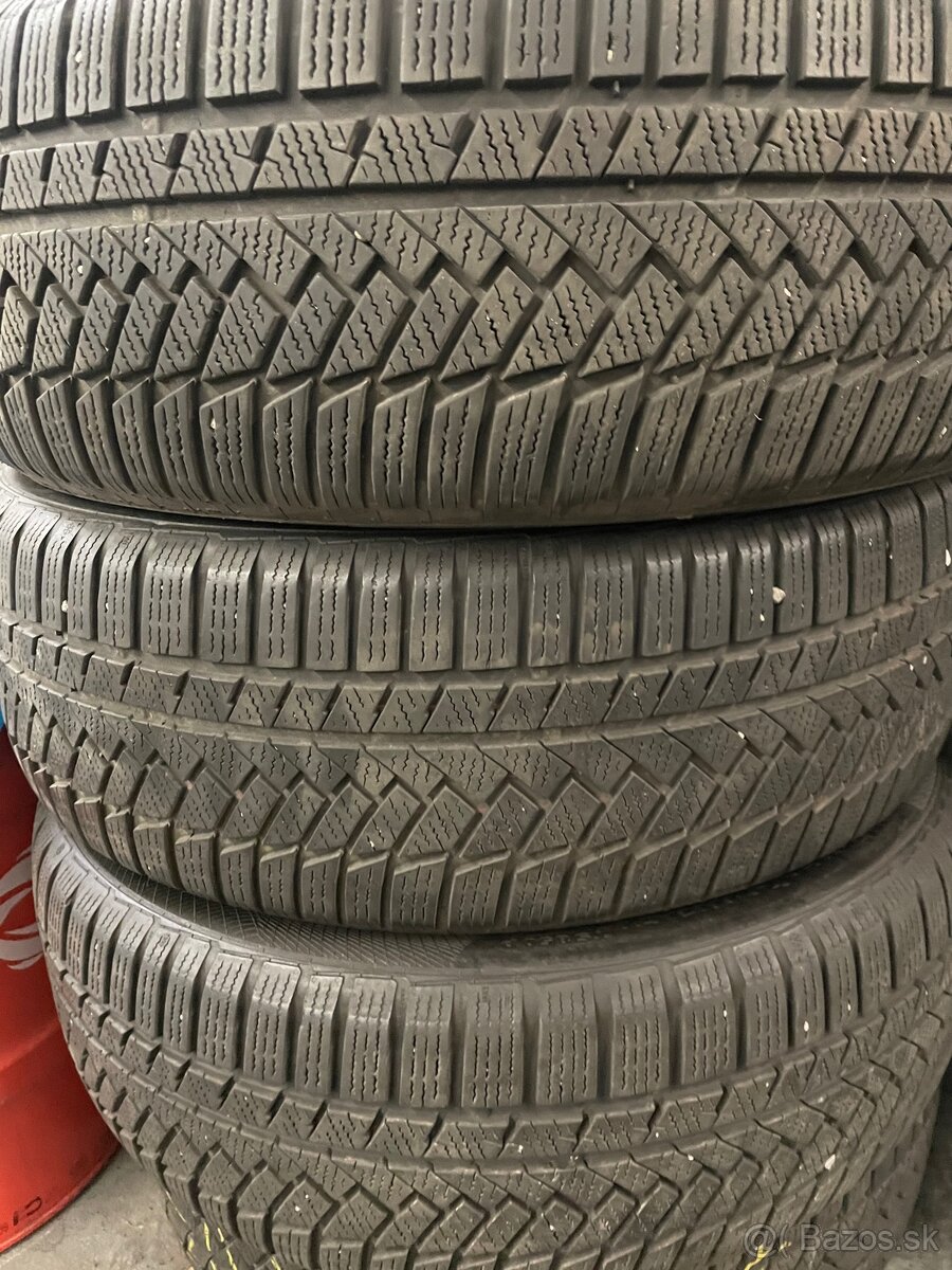 Zimné pneu Continetal Wintercontact TS850P 235/55 R19 105V