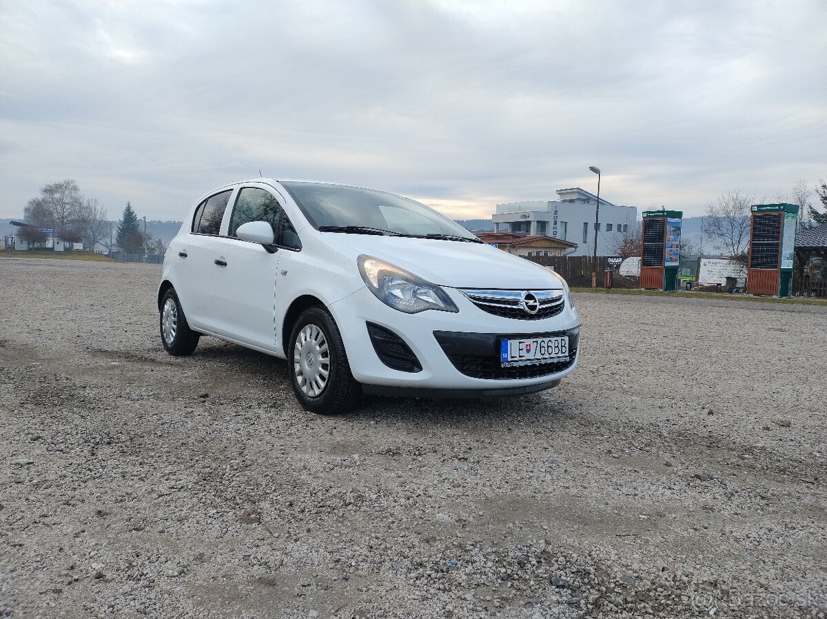 Opel Corsa D 1,2 benzín/lpg